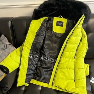 GUESS Vibrant Lime Puffer Coat Size XL
